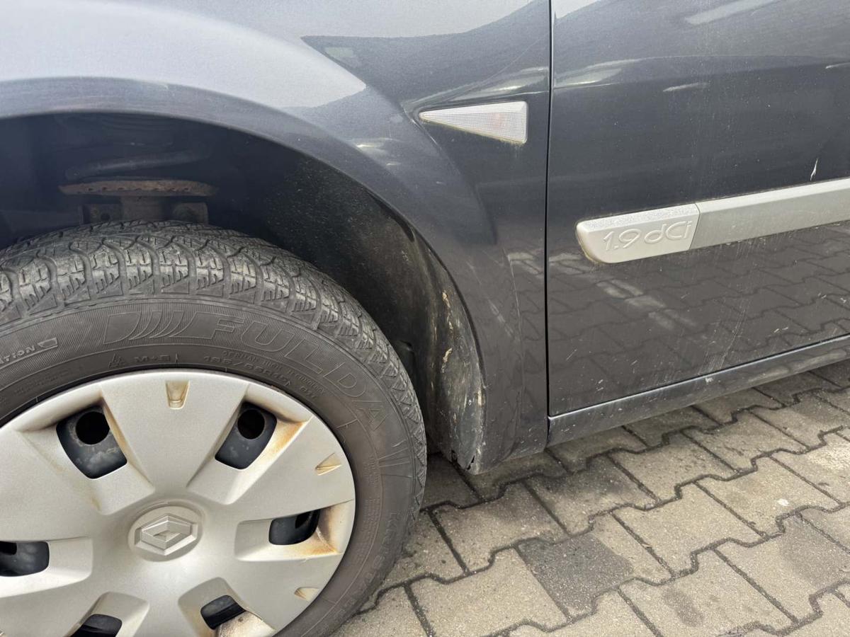 Renault Megane 2 original Kotfl&uuml;gel vorn links TEB66 Graphitschwarz Bj.2006